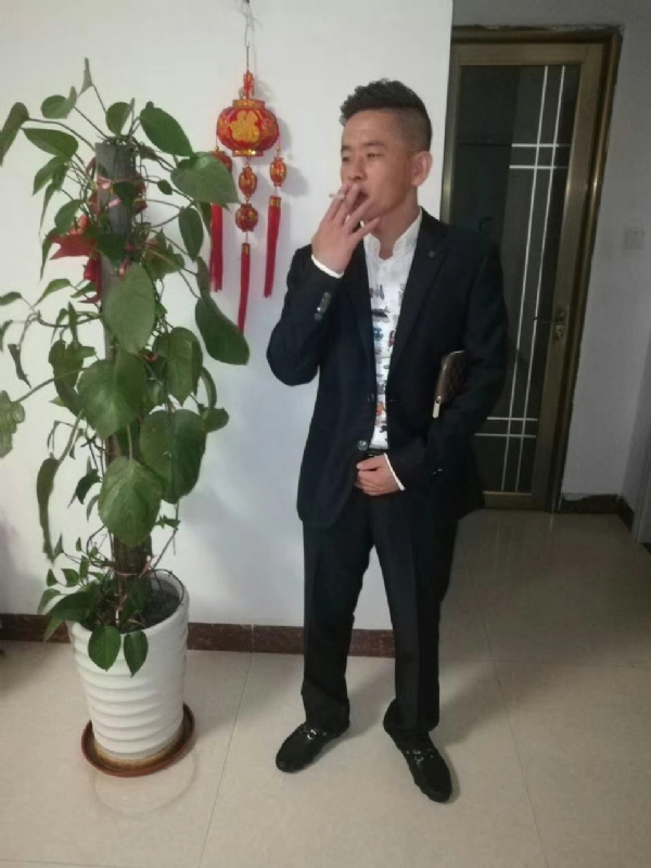 男人三十而立的第二张照片--南通相亲服务中心