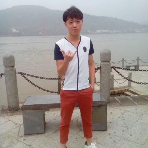 刘子颖的第一张照片--南通相亲服务中心