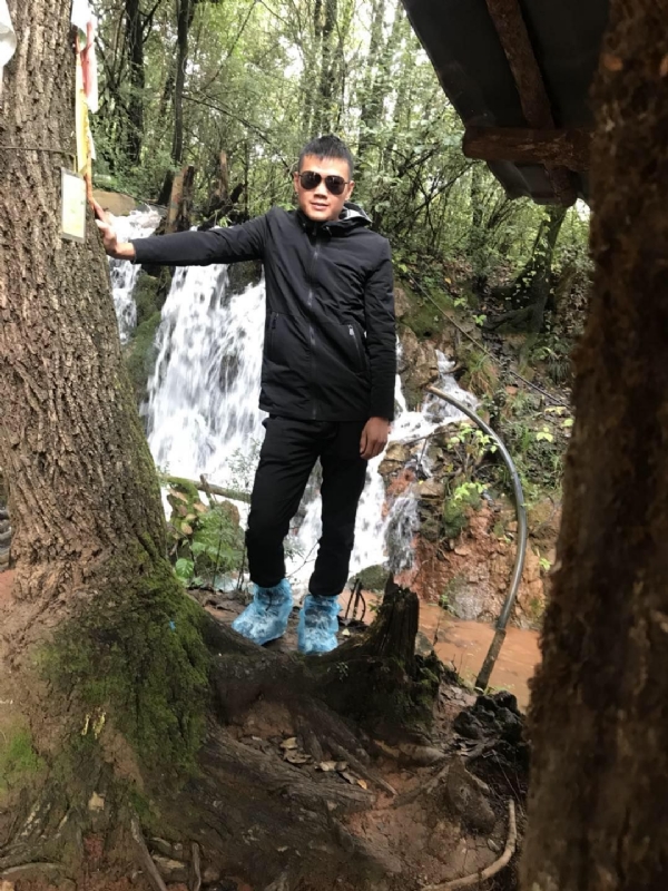 譕訫的第一张照片--南通相亲服务中心