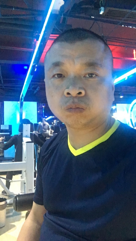 奋斗的第一张照片--南通相亲服务中心