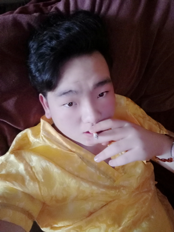 有心无力的第一张照片--南通相亲服务中心