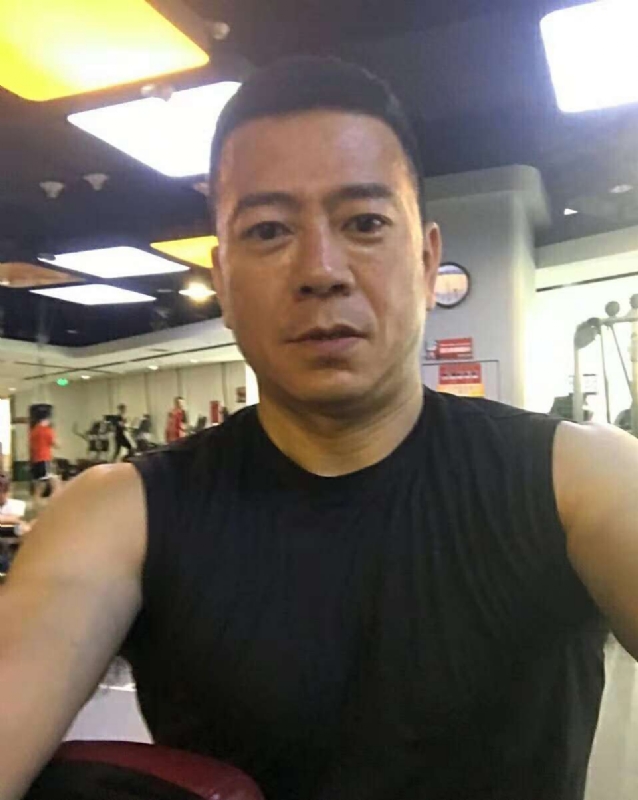 宁静致远的第二张照片--南通相亲服务中心