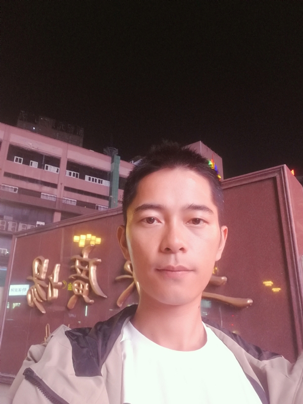 重庆小林的第一张照片--南通相亲服务中心