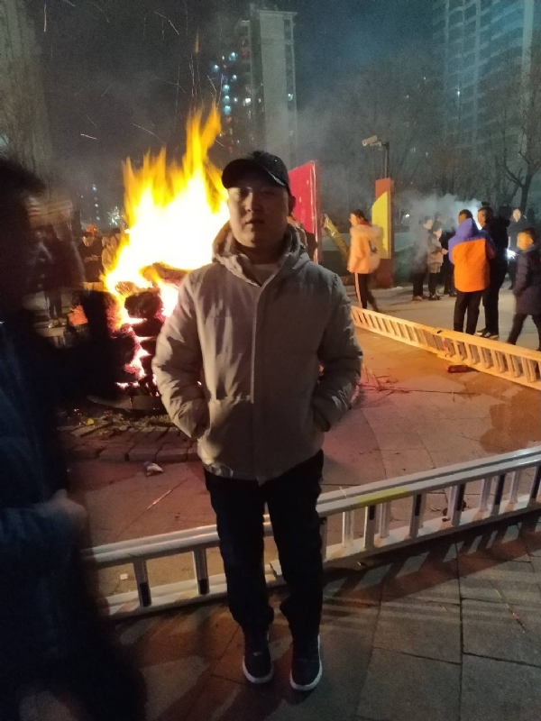 爱情里的俩个人的第二张照片--南通相亲服务中心