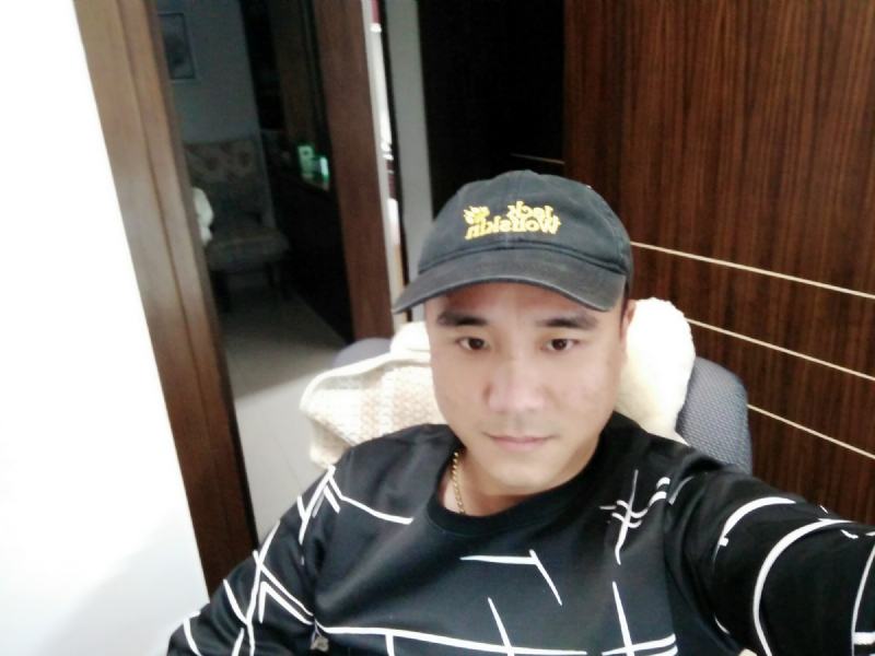 坚持我爱的第一张照片--南通相亲服务中心