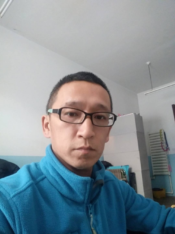 晓峰的第三张照片--南通相亲服务中心