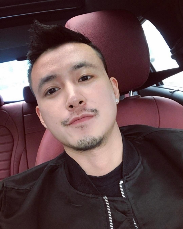 隆刘的第二张照片--南通相亲服务中心