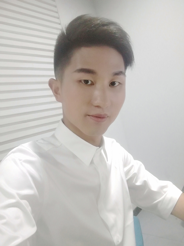 MrLi的第一张照片--南通相亲服务中心