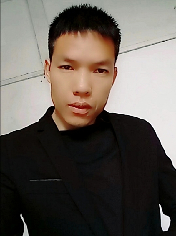 小夜曲的第五张照片--南通相亲服务中心