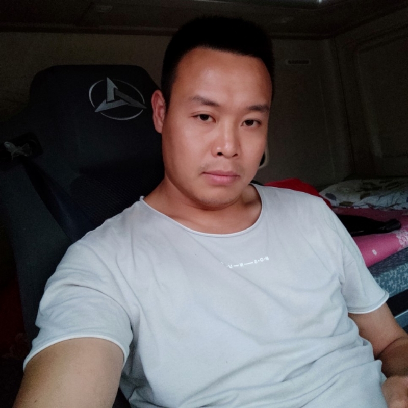 默默的第二张照片--南通相亲服务中心