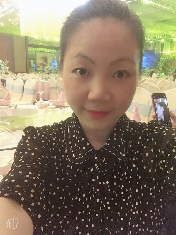 泡沫的第一张照片--南通相亲服务中心