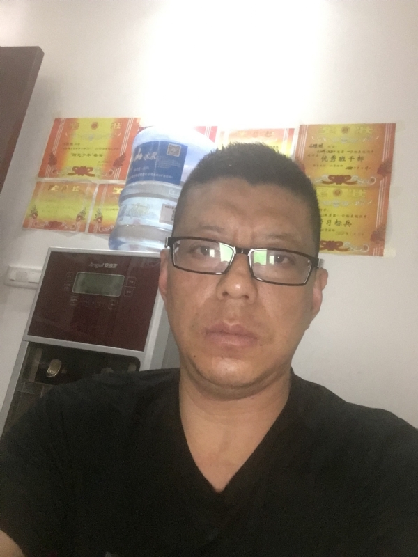 牵手的第一张照片--南通相亲服务中心