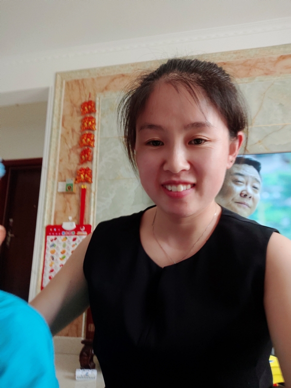 睿智的第一张照片--南通相亲服务中心