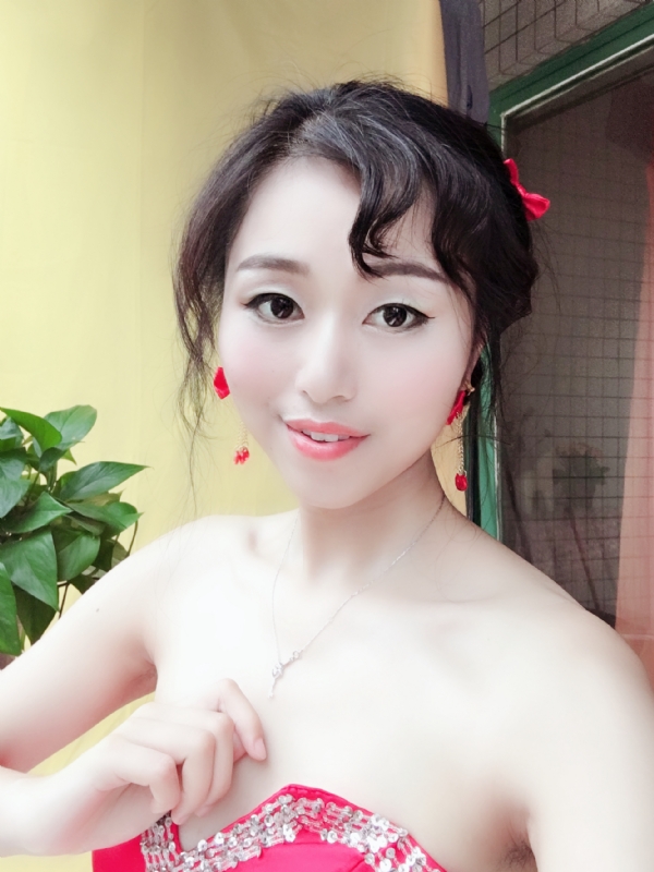 薇薇的第一张照片--南通相亲服务中心