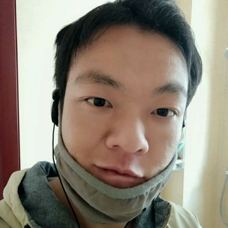 泡沫哭泣的第一张照片--南通相亲服务中心