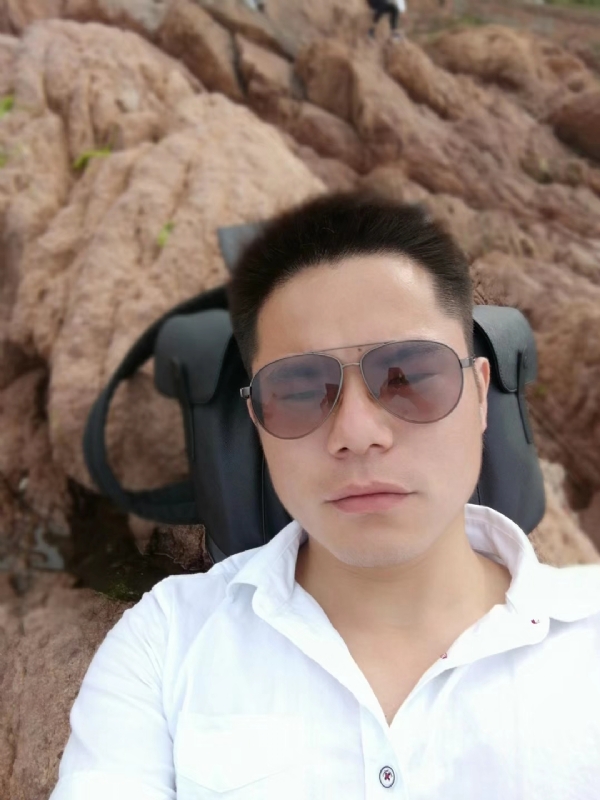 易听的第一张照片--南通相亲服务中心