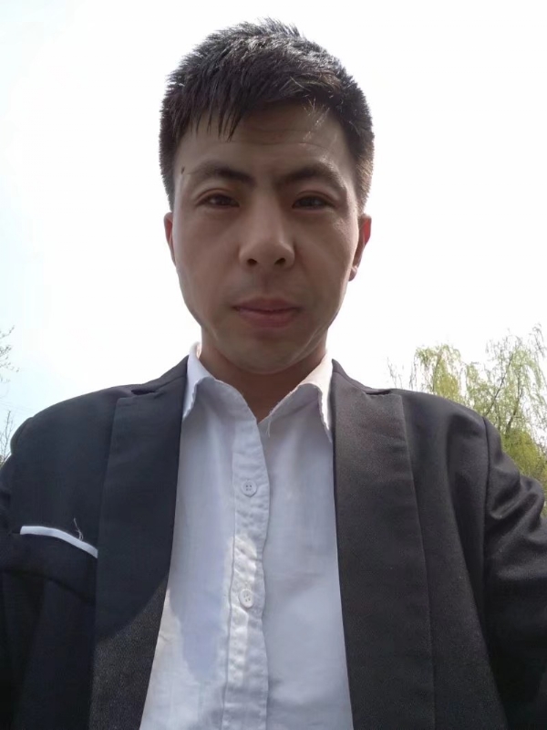 许以飞翔的第一张照片--南通相亲服务中心