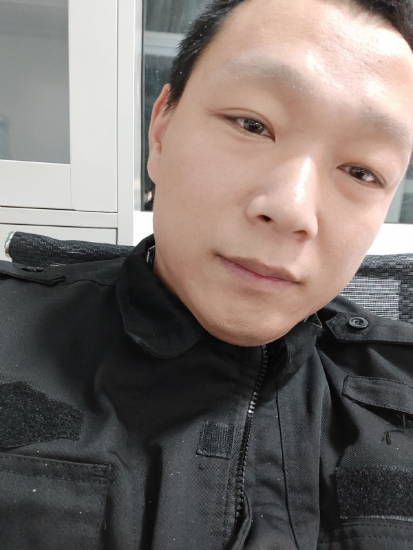 真实找人结婚的第二张照片--南通相亲服务中心