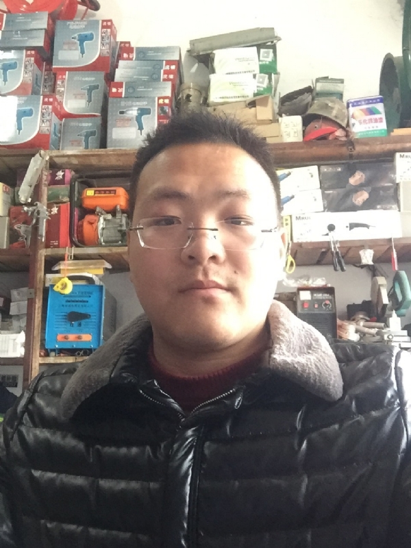 鼎福的第一张照片--南通相亲服务中心