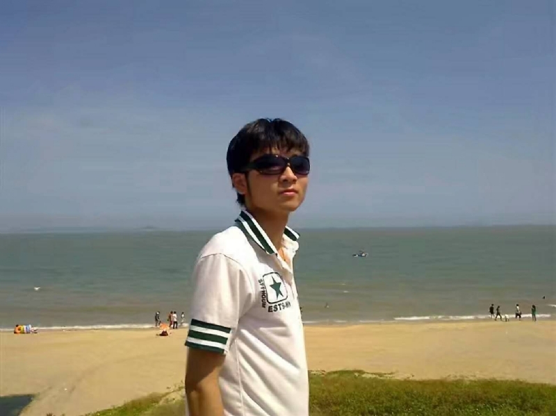 阿俊的第一张照片--南通相亲服务中心