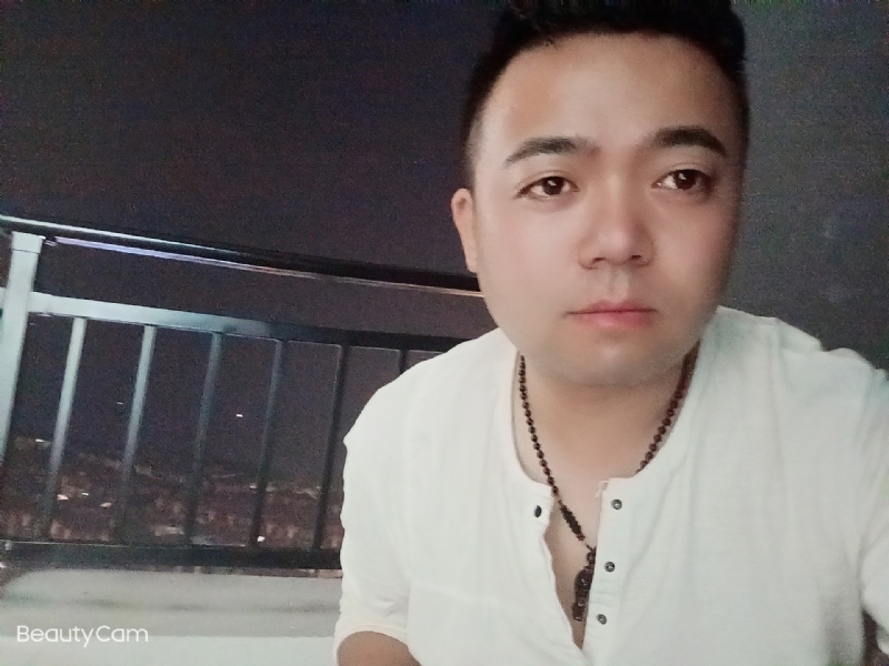 可么嗯哼的第一张照片--南通相亲服务中心
