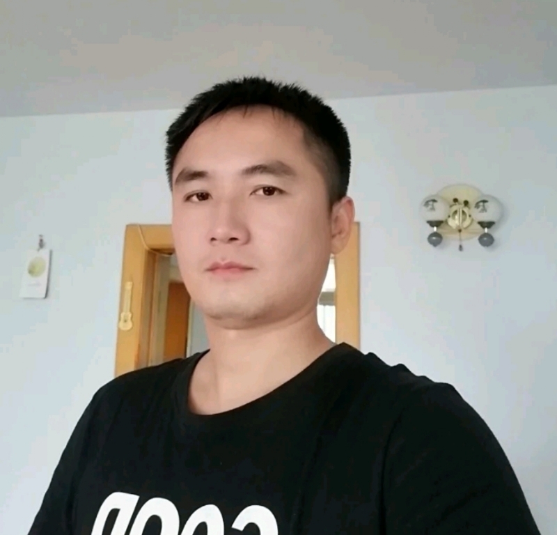 素年锦时的第一张照片--南通相亲服务中心