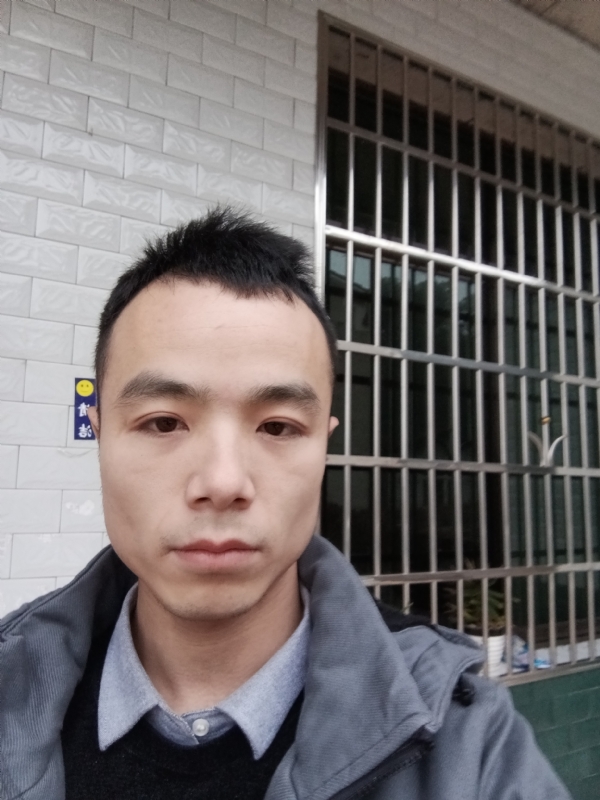 笑得那么开心的第二张照片--南通相亲服务中心