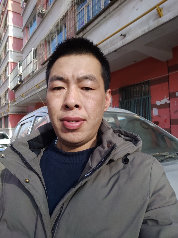 华哥的第一张照片--南通相亲服务中心
