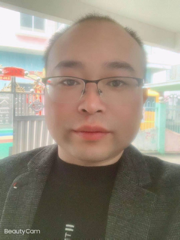 海阔凭鱼跃的第一张照片--南通相亲服务中心