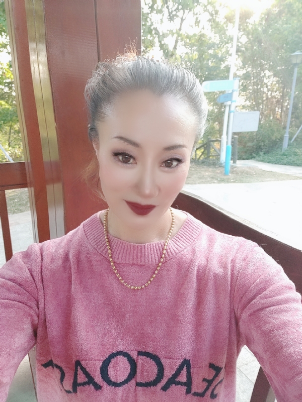燕子的第五张照片--南通相亲服务中心