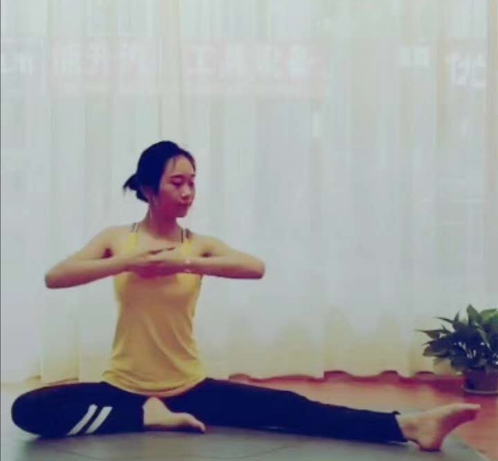 静静子的第一张照片--南通相亲服务中心