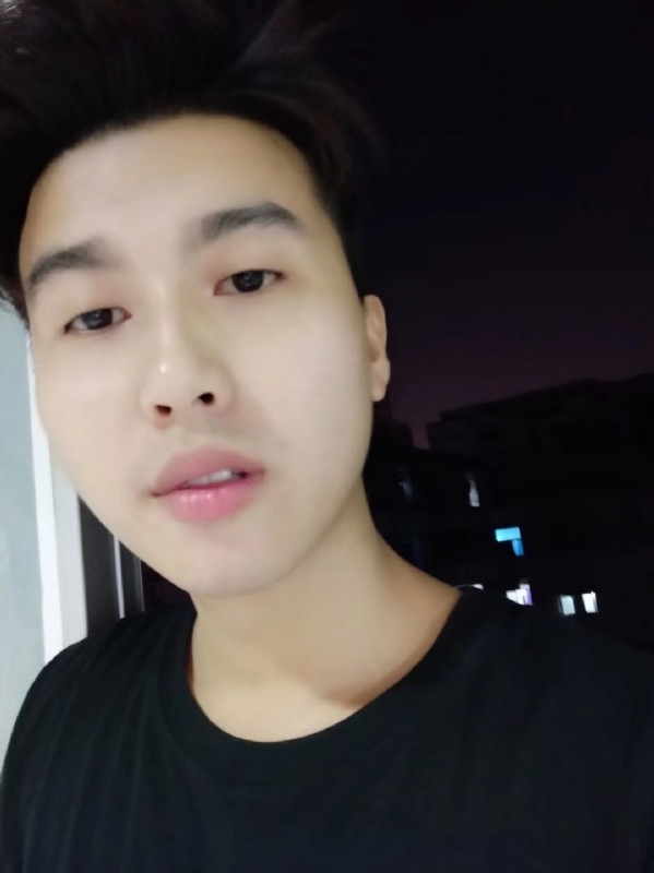 皮特王的第二张照片--南通相亲服务中心