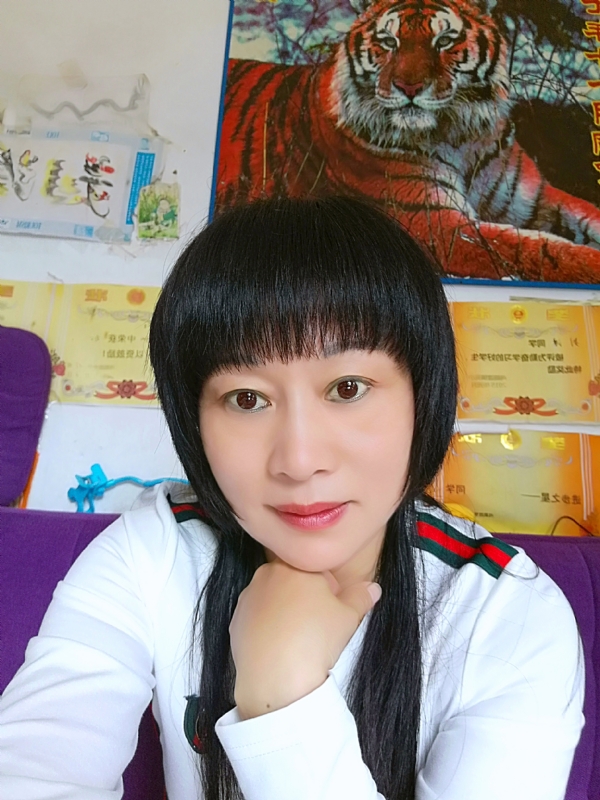 金鱼儿的第二张照片--南通相亲服务中心
