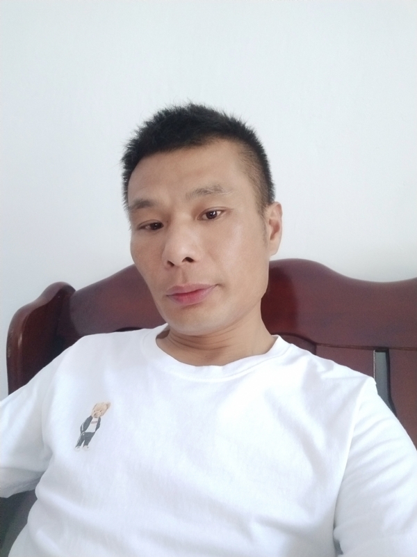 年少轻狂的第一张照片--南通相亲服务中心