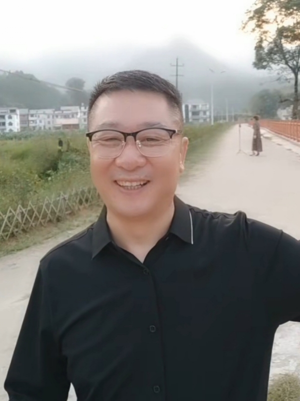 在這裡等你的第二张照片--南通相亲服务中心