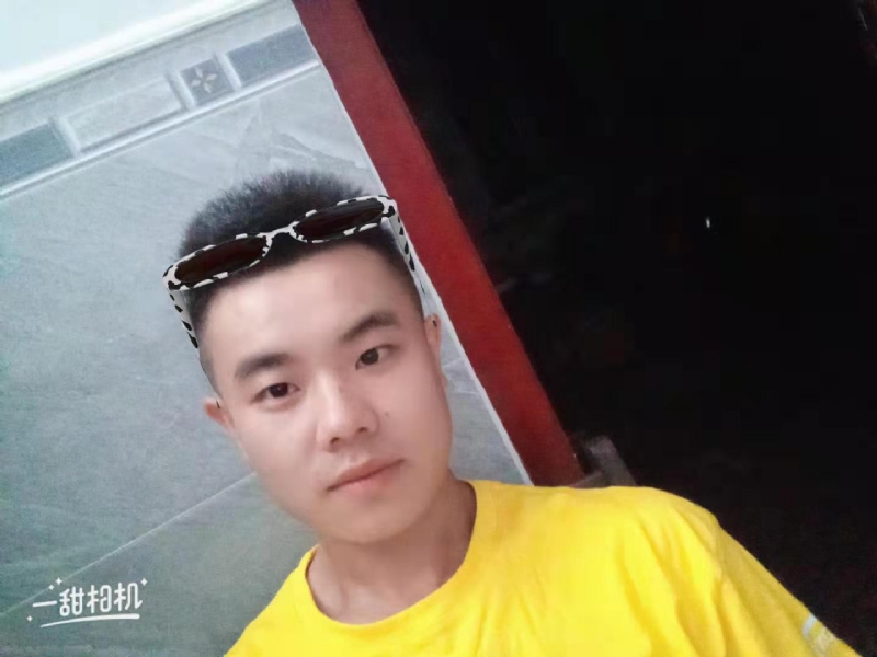 建国90周年的学渣的第一张照片--南通相亲服务中心