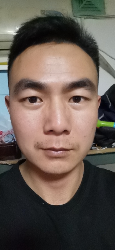 朴实无华的第一张照片--南通相亲服务中心