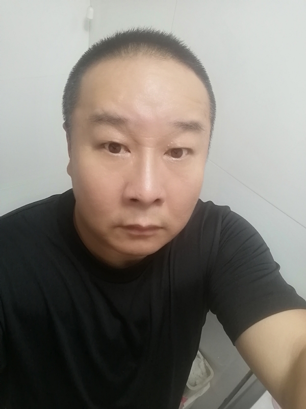 一束光的第一张照片--南通相亲服务中心
