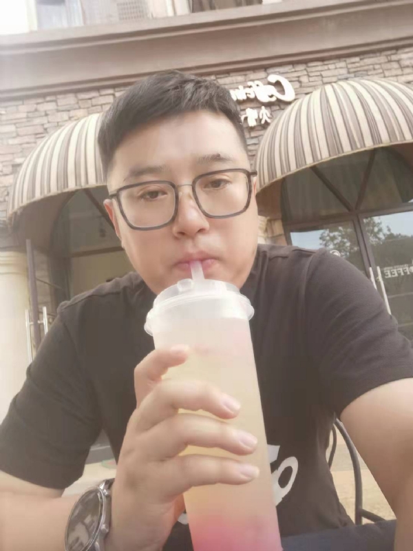 半旧情怀的第一张照片--南通相亲服务中心