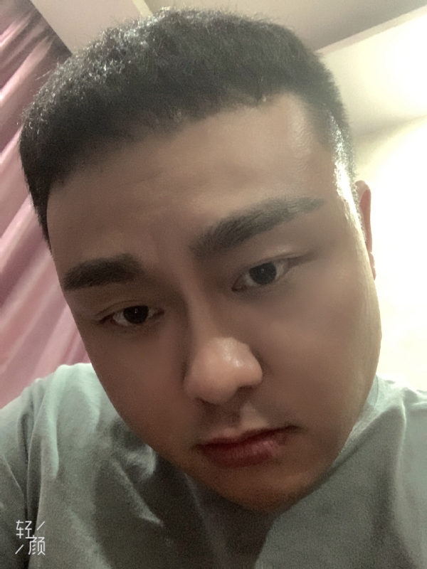 何为奈何的第二张照片--南通相亲服务中心