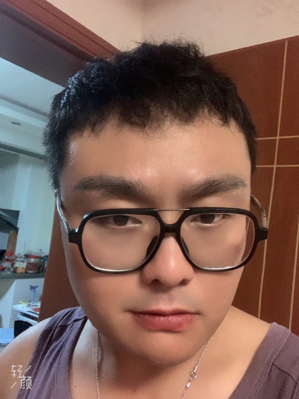 何为奈何的第三张照片--南通相亲服务中心
