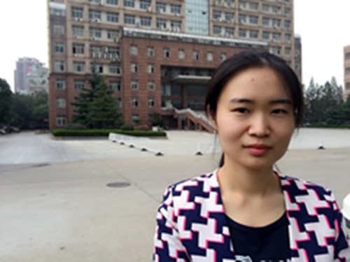女儿征婚的第一张照片--南通相亲服务中心