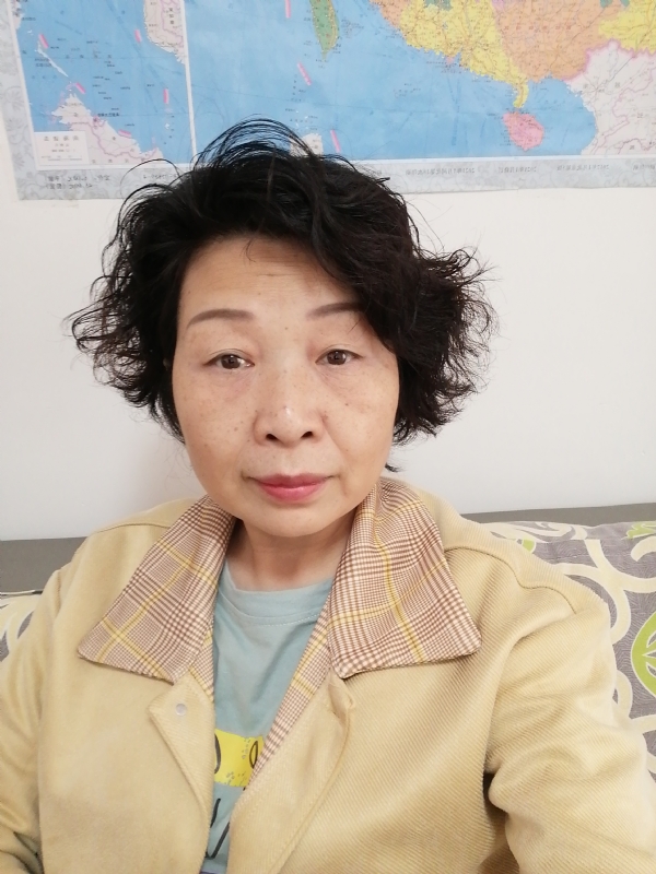 香水百合的第一张照片--南通相亲服务中心