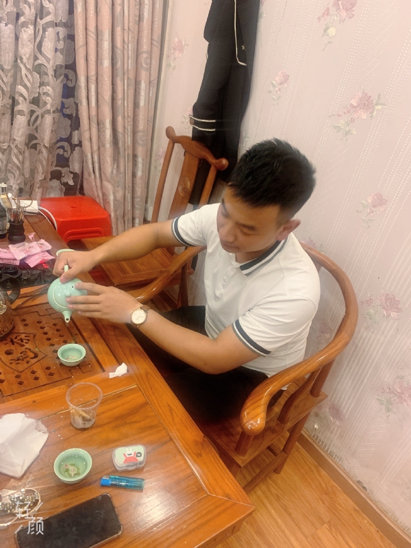 古有风琴的第一张照片--南通相亲服务中心