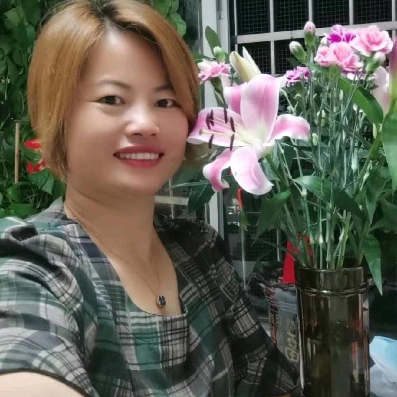张敏娟的第一张照片--南通相亲服务中心