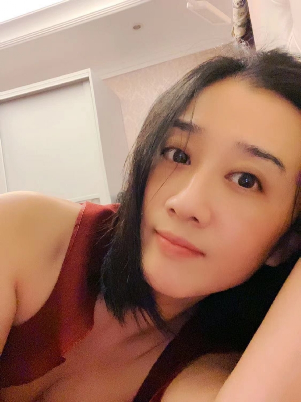 HongYu的第一张照片--南通相亲服务中心
