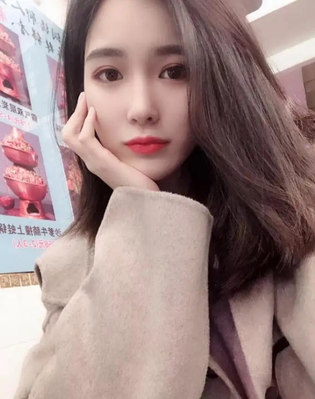 谢玲的第一张照片--南通相亲服务中心