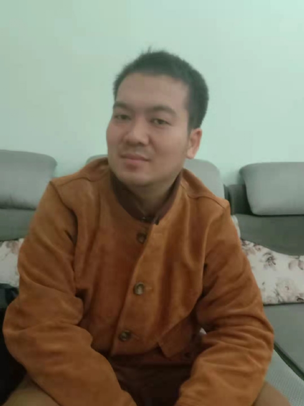 艺民的第一张照片--南通相亲服务中心