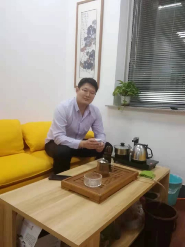 阳光的第一张照片--南通相亲服务中心