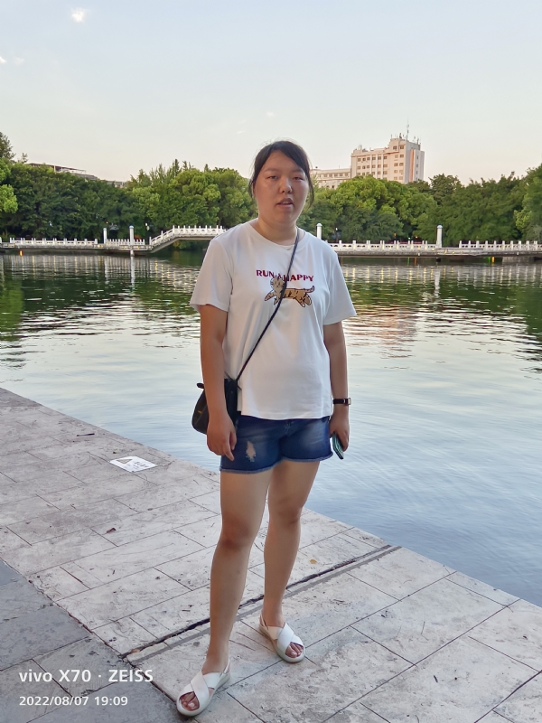 幸福触手可及的第一张照片--南通相亲服务中心